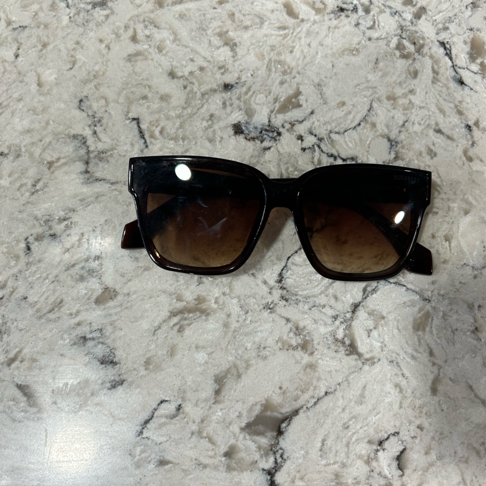 Burberry Sunglasses - Picture 1 of 6